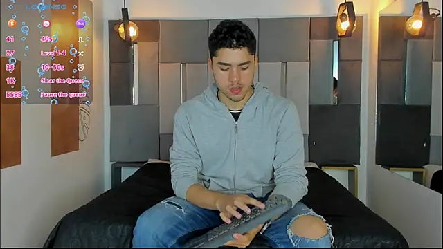 LiamNovak online show from January 2026 12:11:02 PM