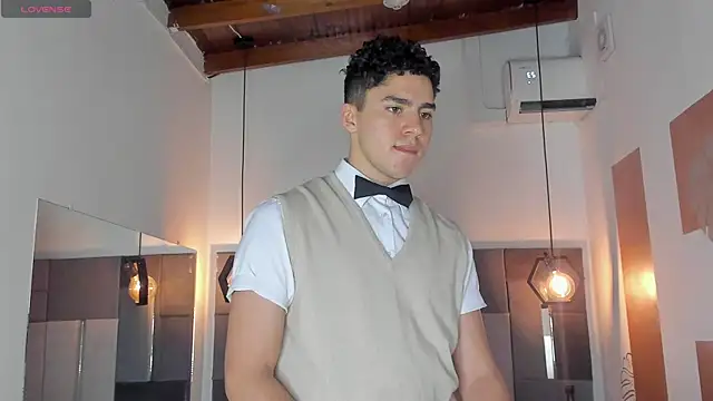 LiamNovak online show from February 2026 12:05:02 PM