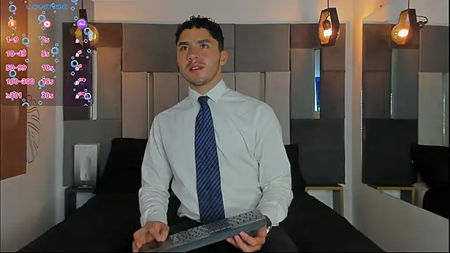 LiamNovak online show from January 2026 10:44:02 AM