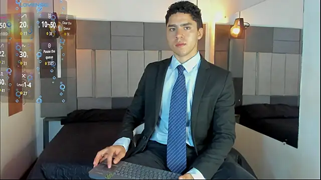 LiamNovak online show from January 2026 12:09:01 PM