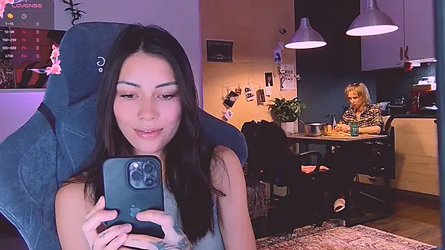 KatiKate online show from October 2025 05:26:01 PM