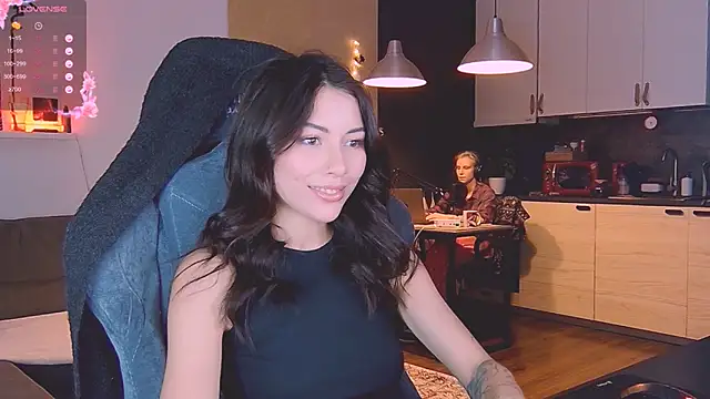 KatiKate online show from October 2025 04:17:02 PM