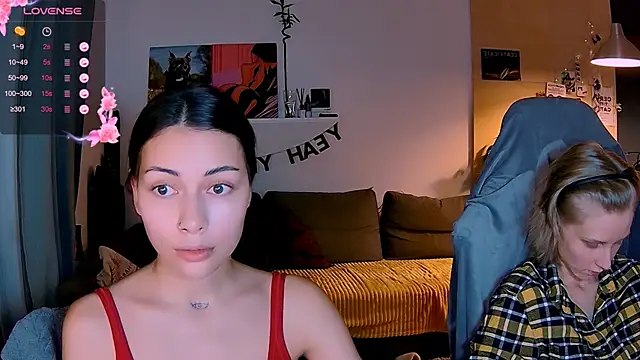 KatiKate online show from November 2025 03:16:01 PM