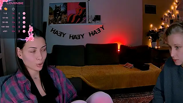 KatiKate online show from November 2025 03:39:01 PM