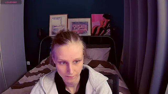 Snapshot of KatiKate chatting on June 2026 05:29:01 PM KatiKate online show from June 2026 05:29:01 PM