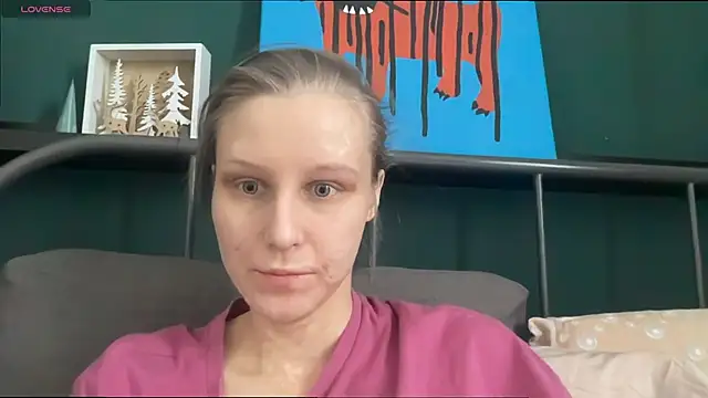 KatiKate online show from March 2026 11:06:01 AM