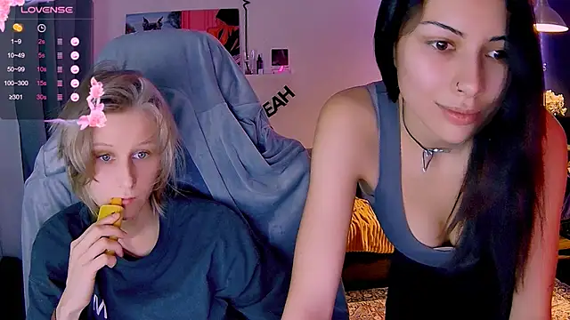 KatiKate online show from November 2025 03:12:02 PM