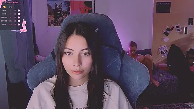 KatiKate online show from October 2025 05:54:01 PM