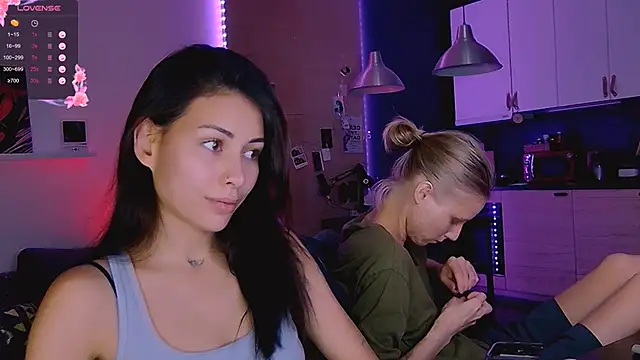 KatiKate online show from October 2025 05:14:01 PM