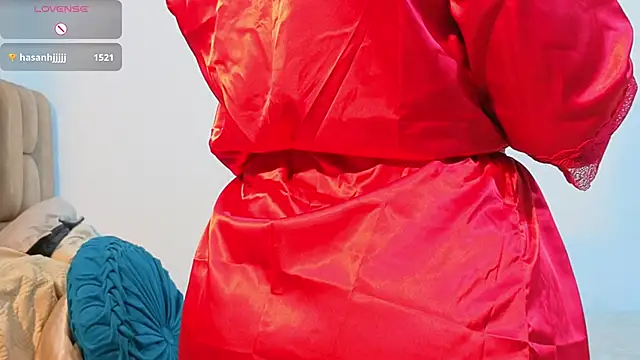 Snapshot of KloheCurvy chatting on January 2026 05:27:02 PM KloheCurvy online show from January 2026 05:27:02 PM