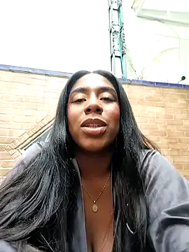 Snapshot of KloheCurvy chatting on January 2025 05:55:01 PM KloheCurvy online show from January 2025 05:55:01 PM