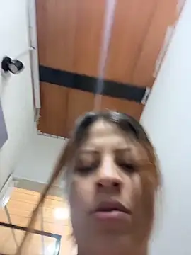 ShyVibes  online show from October 2025 07:13:02 PM