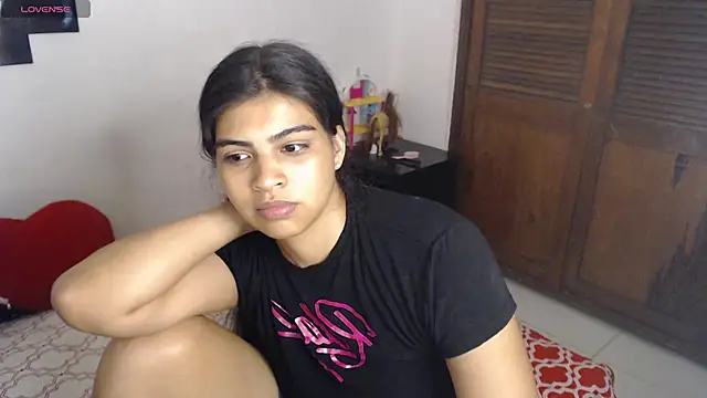 Snapshot of Pocahontas_Princess_ chatting on April 2026 03:13:02 AM Pocahontas Princess online show from April 2026 03:13:02 AM