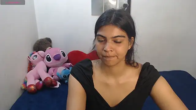 Snapshot of Pocahontas_Princess_ chatting on May 2026 02:35:01 PM Pocahontas Princess online show from May 2026 02:35:01 PM