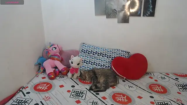 Pocahontas Princess  online show from November 2025 04:13:02 PM