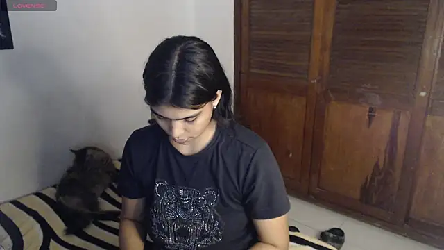 Pocahontas Princess  online show from December 2025 05:35:02 AM