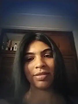 Snapshot of Pocahontas_Princess_ chatting on May 2026 06:41:01 AM Pocahontas Princess online show from May 2026 06:41:01 AM