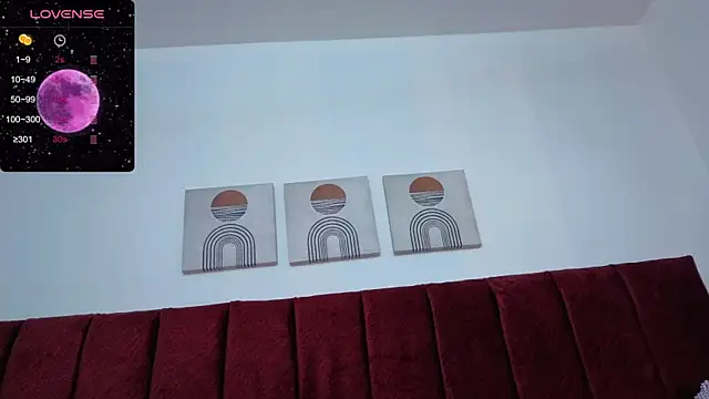 selena castillo online show from November 2025 12:00:02 PM