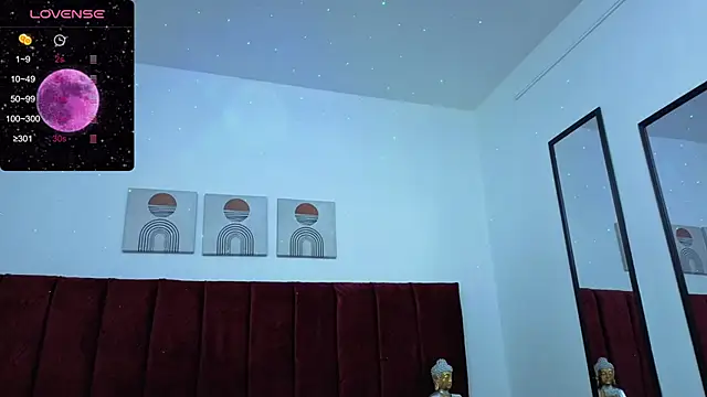 selena castillo online show from November 2025 12:10:02 PM