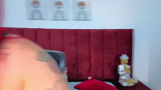 selena castillo online show from November 2025 12:53:02 PM