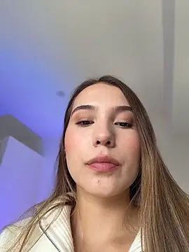 SophieRaily  online show from November 2025 06:02:01 PM