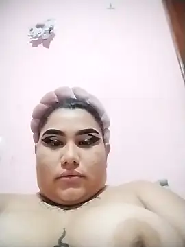 Snapshot of Marilin_Jessie chatting on March 2025 02:19:02 AM Marilin Jessie online show from March 2025 02:19:02 AM