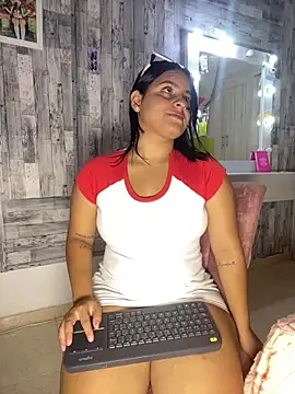 Violetrousse online show from March 2026 06:45:01 PM