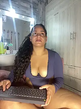 Violetrousse online show from March 2026 06:55:01 PM