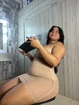 Violetrousse online show from December 2025 09:42:01 PM