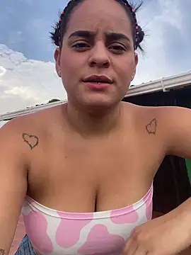 Violetrousse online show from February 2026 09:21:01 PM