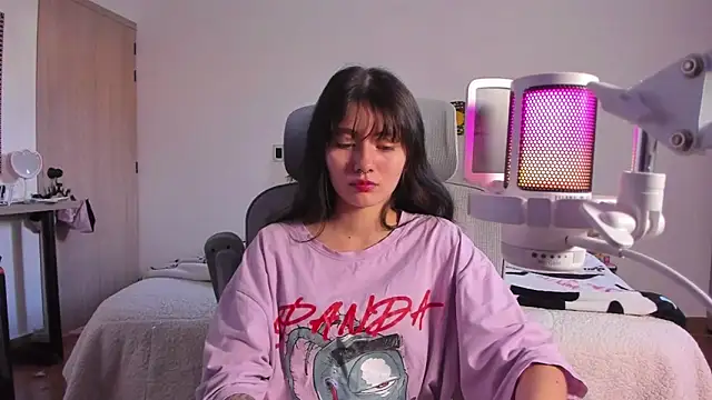 Snapshot of Sakito_Tokio chatting on October 2025 10:09:02 PM Sakito Tokio online show from October 2025 10:09:02 PM