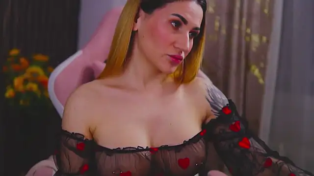 Snapshot of KimSkyex chatting on February 2025 12:52:02 AM KimSkyex online show from February 2025 12:52:02 AM