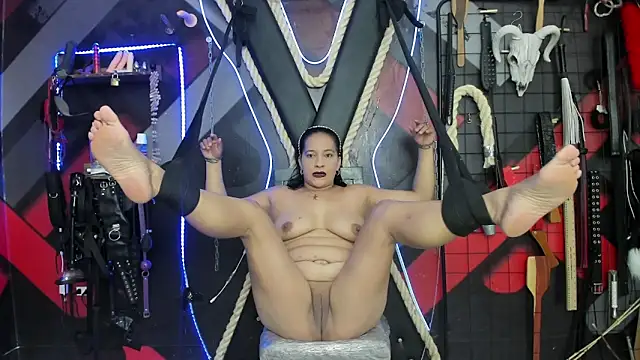 SUBMISSION BDSM online show from May 2026 01:31:02 PM