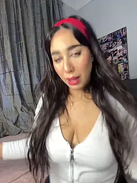 Meryem Queen online show from February 2026 11:37:01 PM