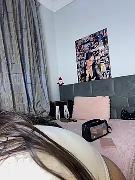 Meryem Queen online show from February 2026 01:13:01 AM