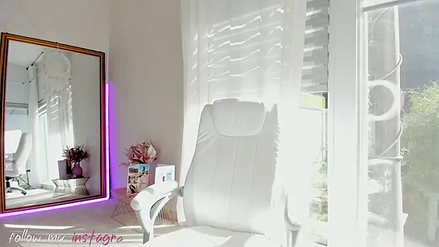 Snapshot of missdiamond_ chatting on September 2025 07:22:01 AM missdiamond online show from September 2025 07:22:01 AM