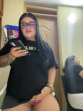 Snapshot of alissonfernandez_ chatting on February 2026 11:16:01 PM alissonfernandez online show from February 2026 11:16:01 PM