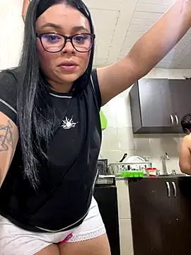 alissonfernandez  online show from September 2025 12:54:01 AM