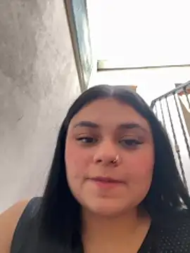Snapshot of alissonfernandez_ chatting on June 2026 09:03:01 PM alissonfernandez online show from June 2026 09:03:01 PM