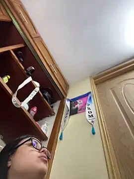 alissonfernandez  online show from March 2026 01:28:01 AM