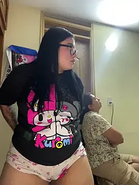 Snapshot of alissonfernandez_ chatting on February 2026 11:01:02 PM alissonfernandez online show from February 2026 11:01:02 PM