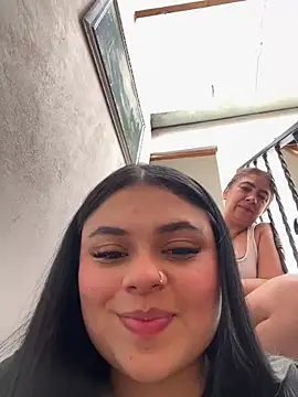 alissonfernandez  online show from May 2026 07:22:01 PM