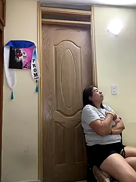 Snapshot of alissonfernandez_ chatting on January 2026 02:18:02 AM alissonfernandez online show from January 2026 02:18:02 AM