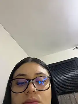 alissonfernandez  online show from May 2026 11:14:01 AM