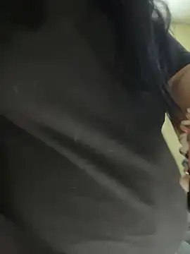 Snapshot of alissonfernandez_ chatting on February 2026 01:16:02 AM alissonfernandez online show from February 2026 01:16:02 AM