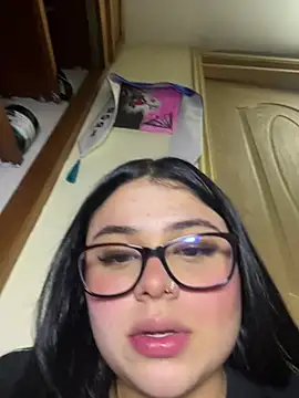 Snapshot of alissonfernandez_ chatting on February 2026 12:08:01 AM alissonfernandez online show from February 2026 12:08:01 AM