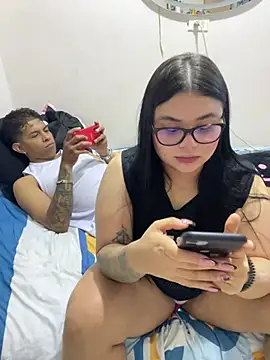 Snapshot of alissonfernandez_ chatting on July 2026 02:09:01 AM alissonfernandez online show from July 2026 02:09:01 AM