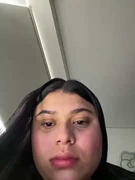 alissonfernandez  online show from March 2025 12:54:01 PM