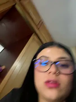 alissonfernandez  online show from November 2025 12:44:02 AM