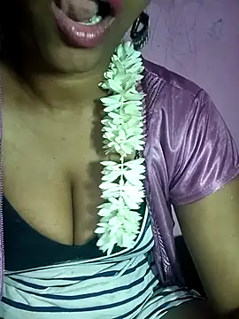 Villageammu18 online show from March 2026 09:38:02 AM